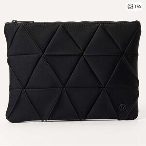 Lululemon Black Essentials Pouch